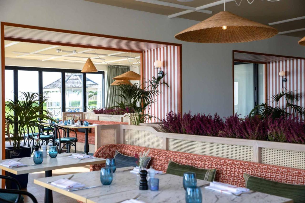 The Relais Cooden Beach And Spa Bexhill-on-Sea Екстериор снимка